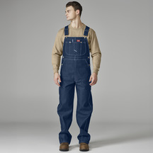 Overol de peto tradicional