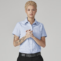 Women's Short-Sleeve Stretch Oxford Shirt